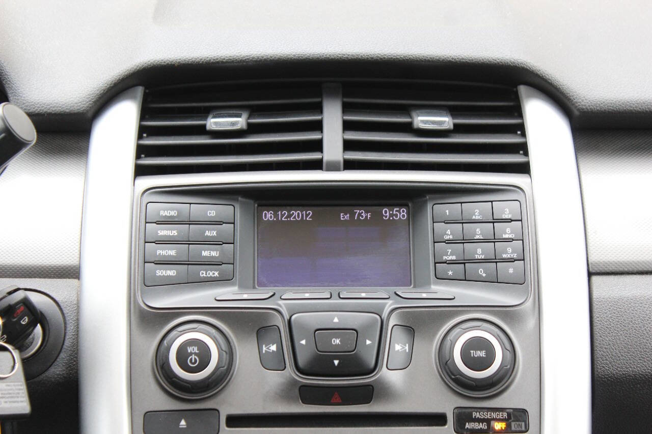 Used 2013 Ford Edge SEL image 23