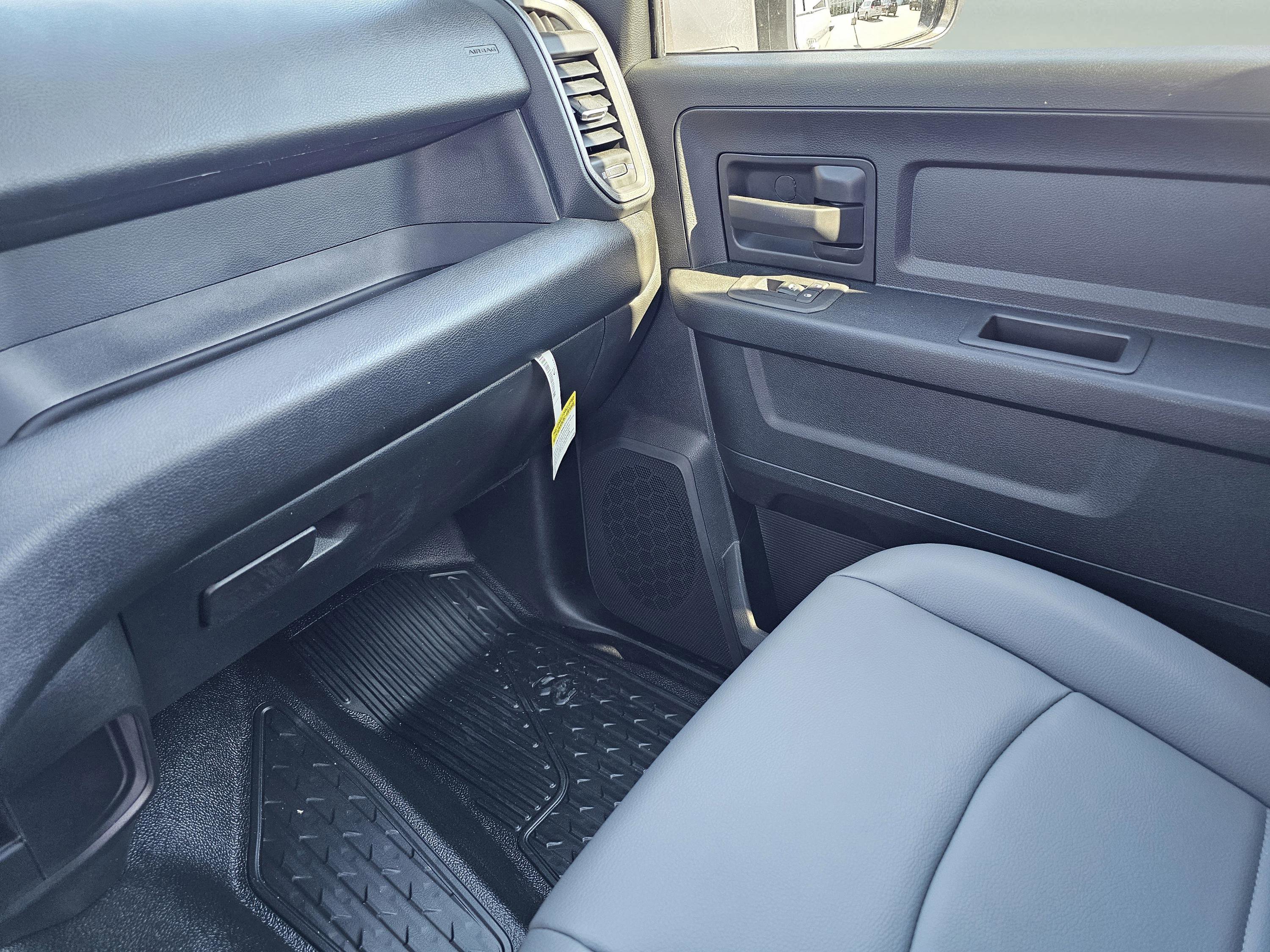 New 2026 RAM 3500 Tradesman w/ Chrome Appearance Group image 27