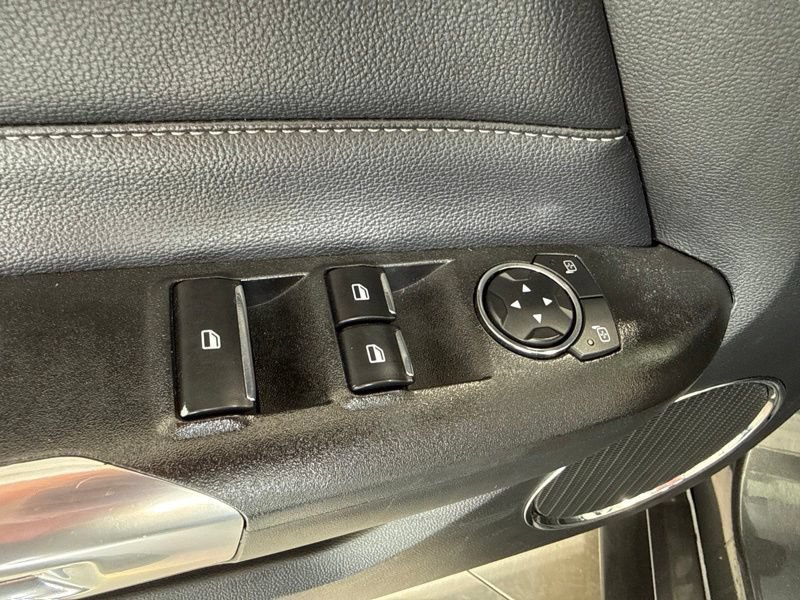 Used 2020 Ford Mustang Premium RWD image 19