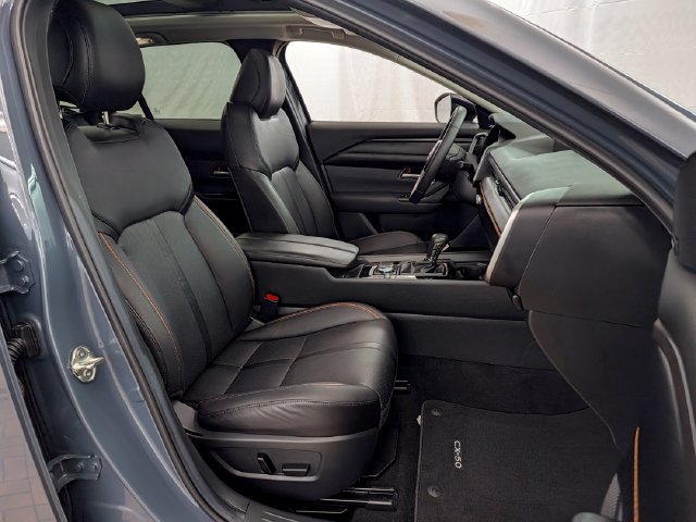Certified 2026 MAZDA CX-50 AWD 2.5 S w/ Premium Package image 22