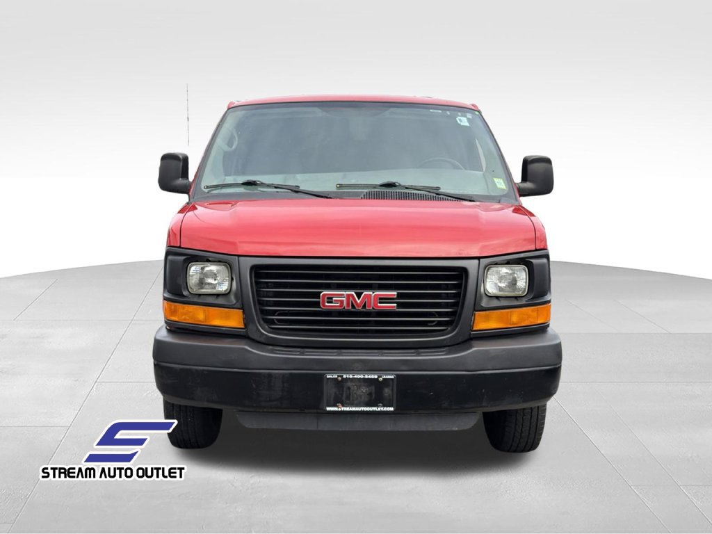 Used 2013 GMC Savana 3500 w/ Power Package RWD image 2