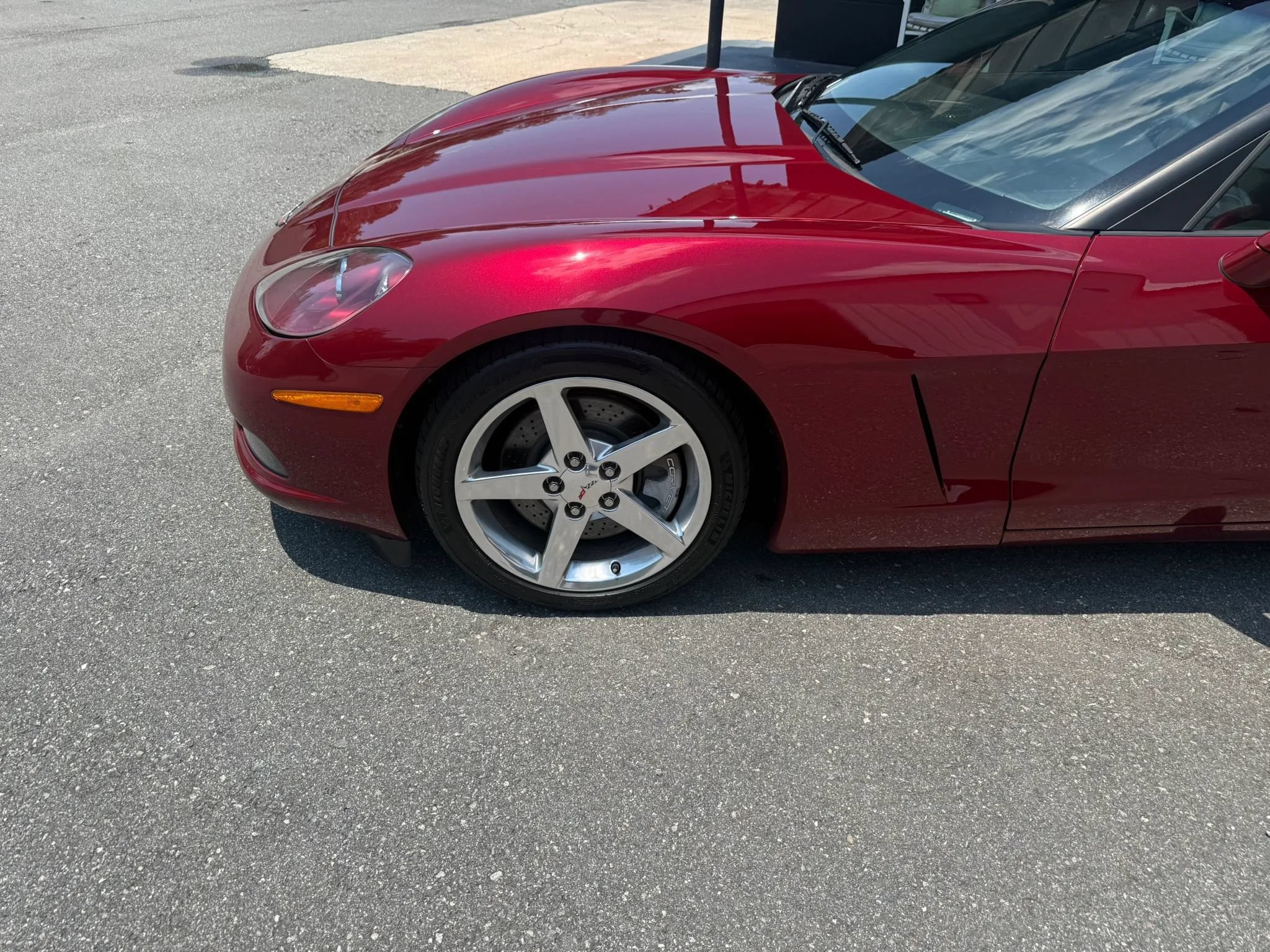 Used 2006 Chevrolet Corvette Convertible w/ Preferred Equipment Group RWD image 16