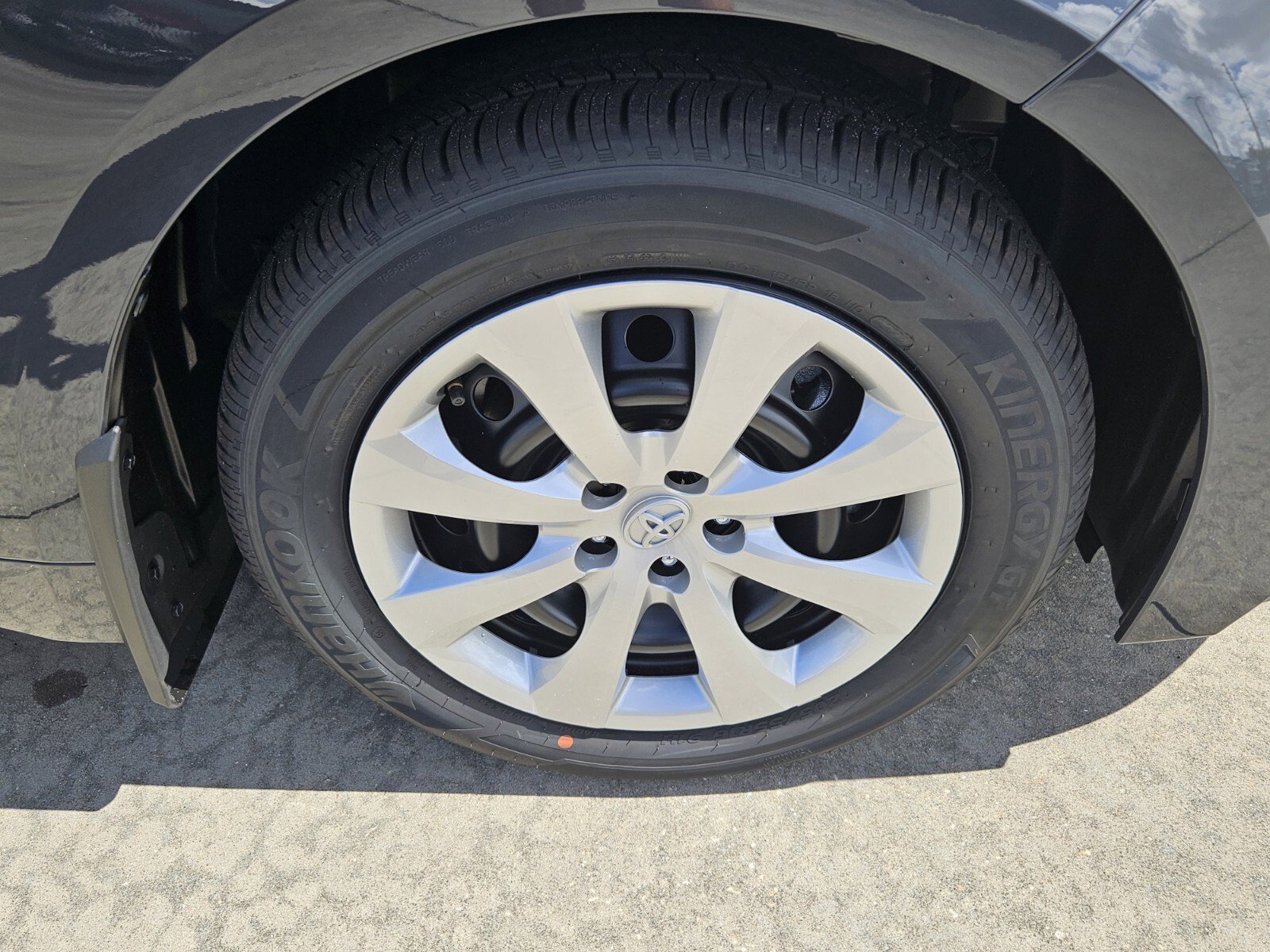 New 2026 Toyota Corolla LE image 11