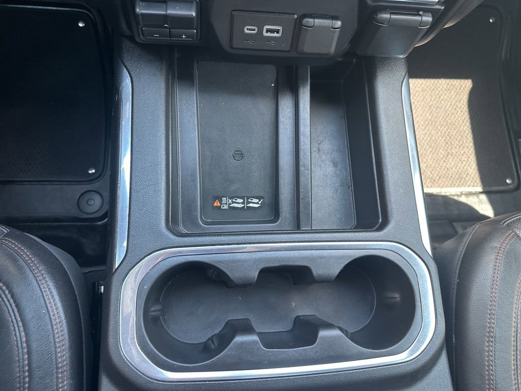 Certified 2021 GMC Sierra 1500 AT4 w/ AT4 Premium Package AWD/4WD image 6