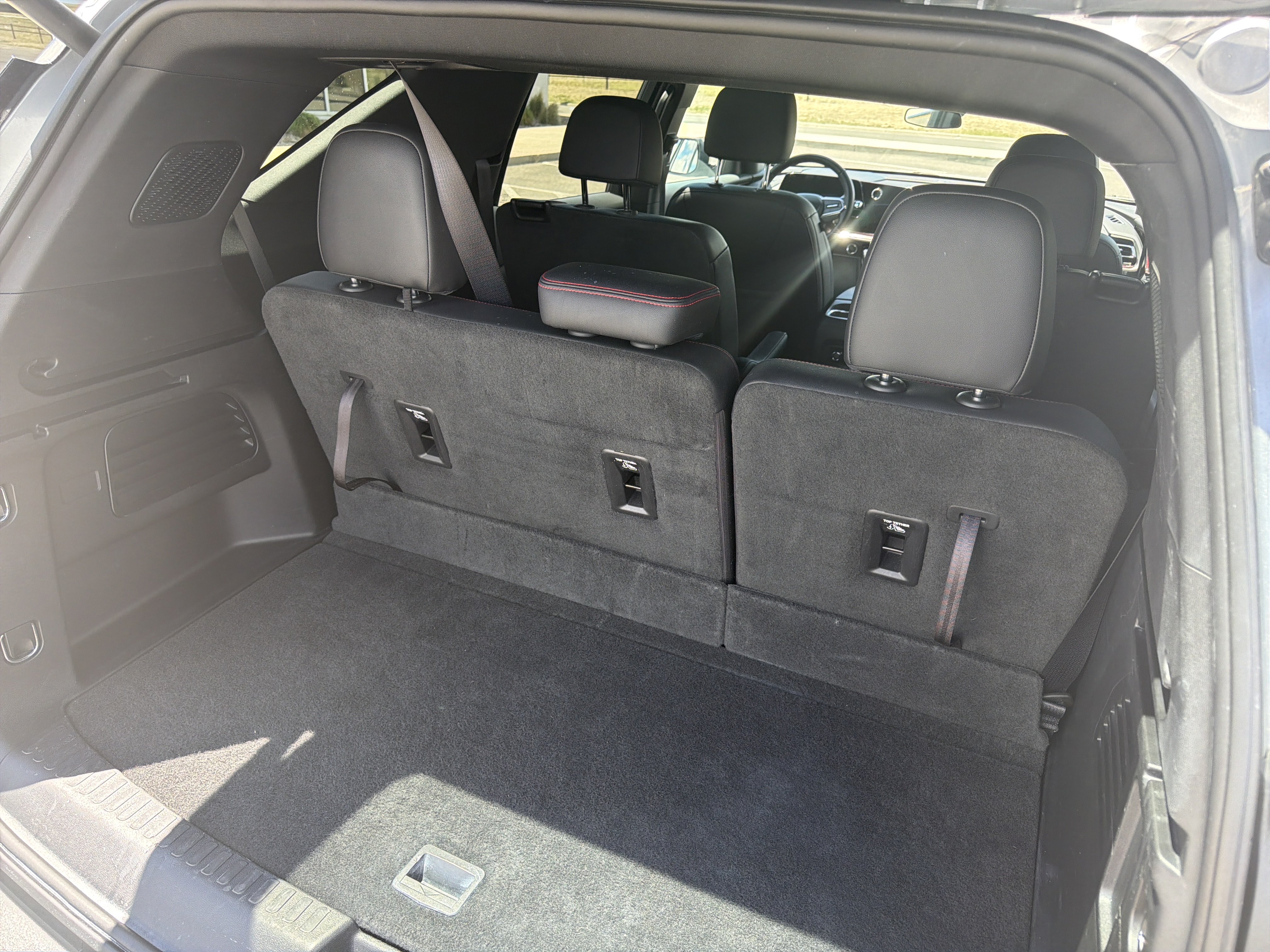 Used 2025 Chevrolet Traverse Z71 AWD/4WD image 9