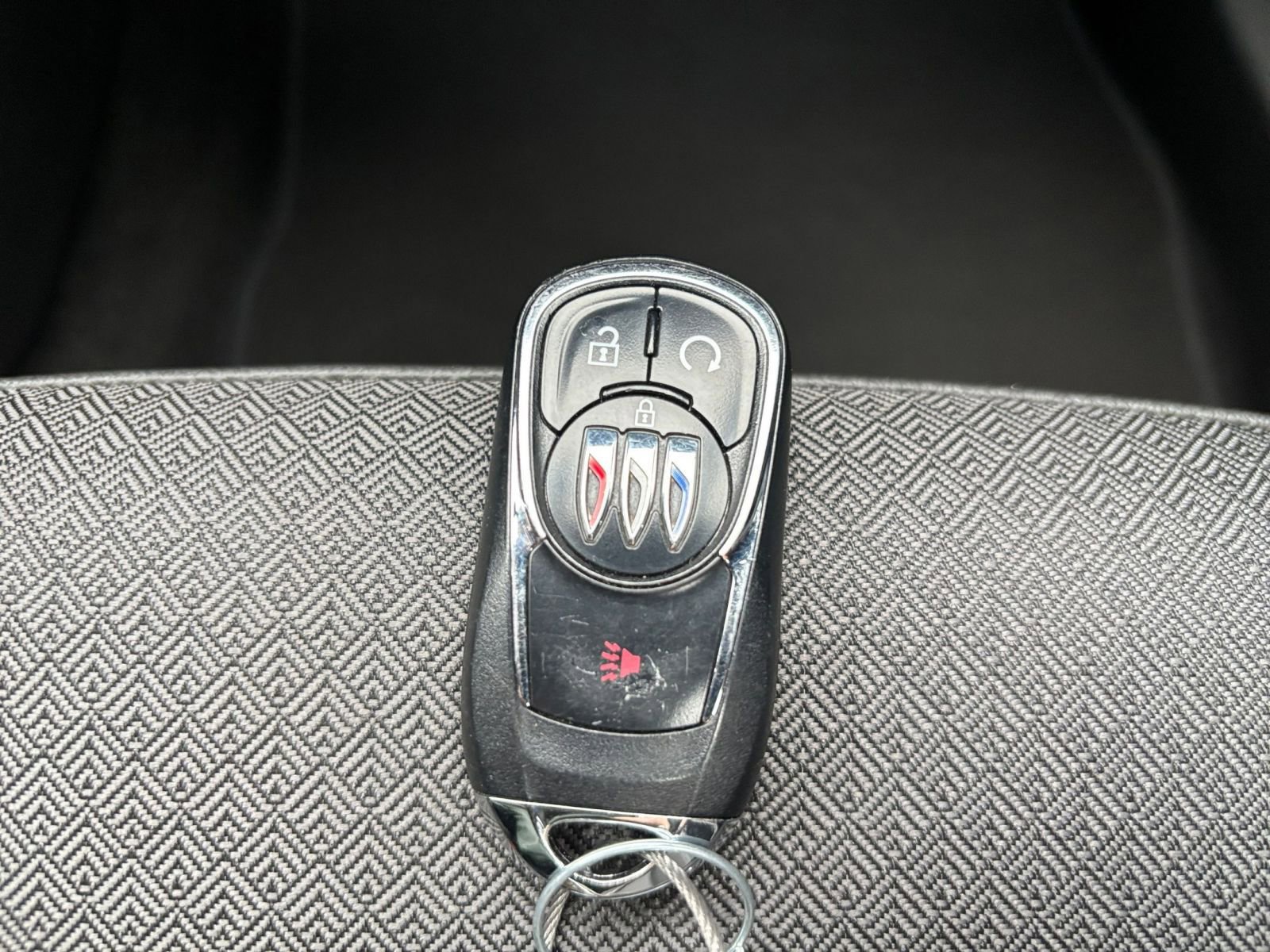 Used 2025 Buick Encore GX Preferred AWD/4WD image 22