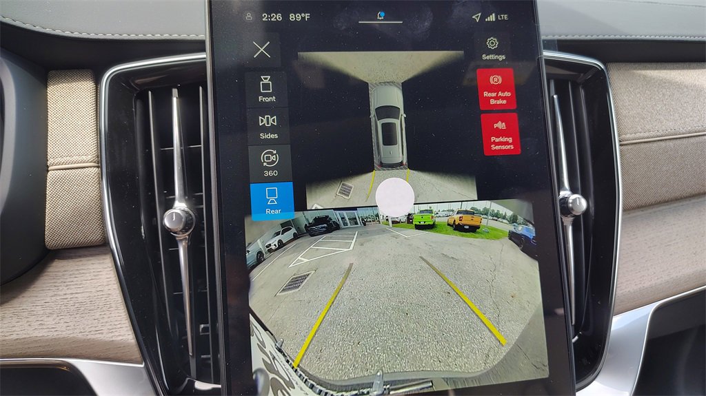 New 2026 Volvo XC90 B6 Plus w/ Protection Package Premier image 23