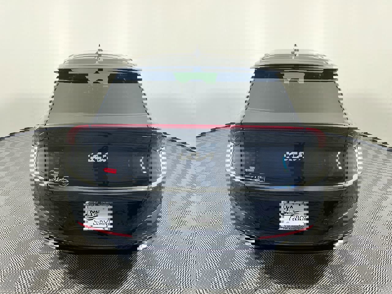 New 2025 Kia EV6 Wind image 4