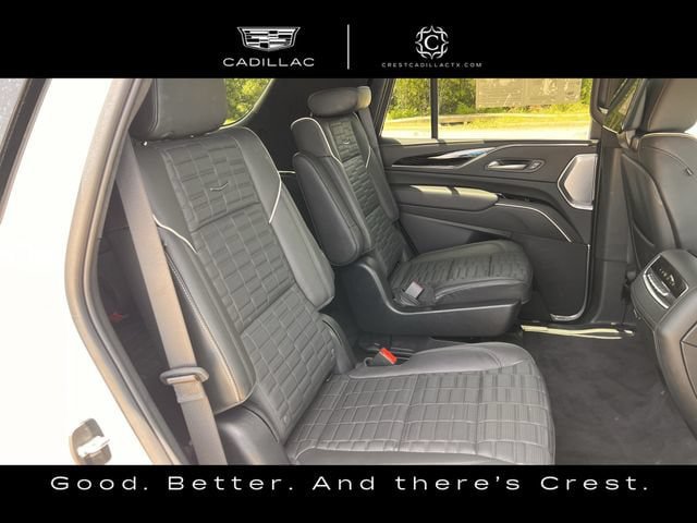 Certified 2024 Cadillac Escalade V w/ Heavy-Duty Trailer Package AWD/4WD image 32