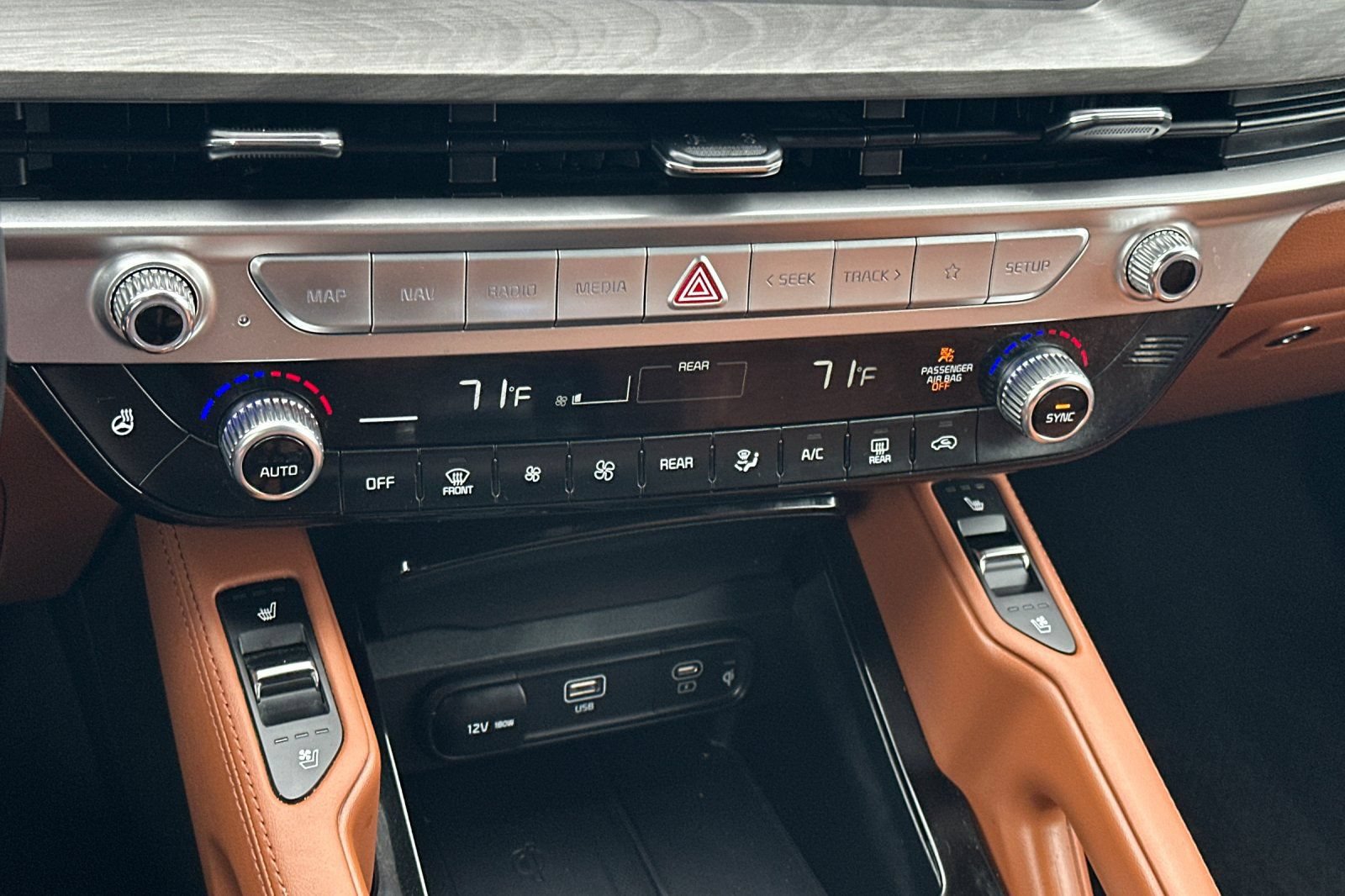 Certified 2024 Kia Telluride EX X-Line AWD/4WD image 21