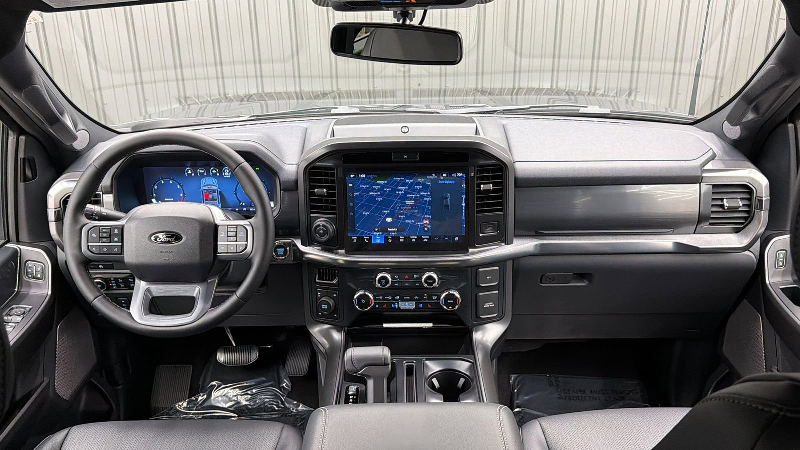 Used 2025 Ford F150 Lariat AWD/4WD image 33