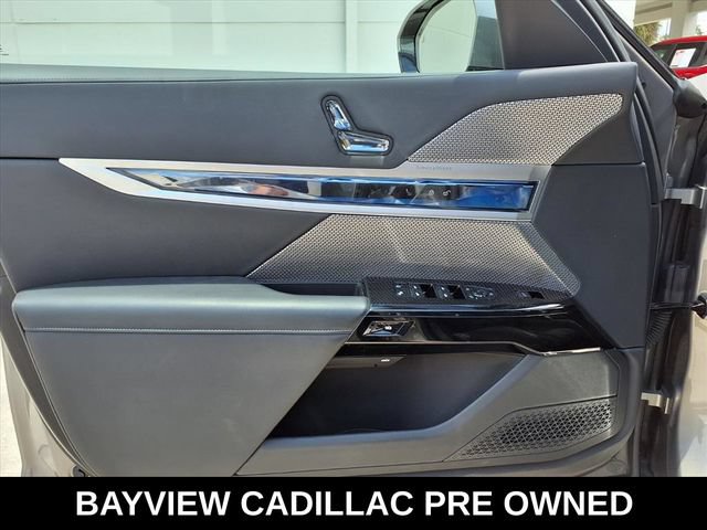 Used 2023 BMW 740i RWD image 15