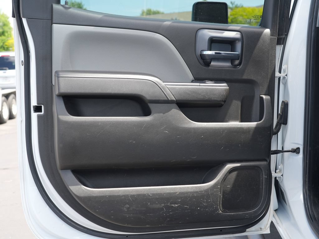 Used 2018 Chevrolet Silverado 3500 4x4 Crew Cab image 19