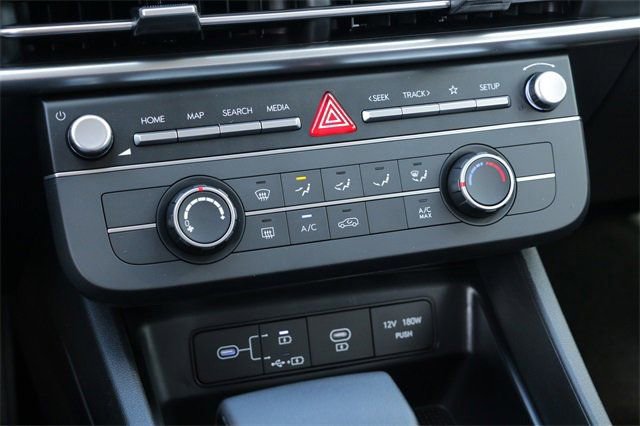 Used 2026 Hyundai Tucson SE image 15