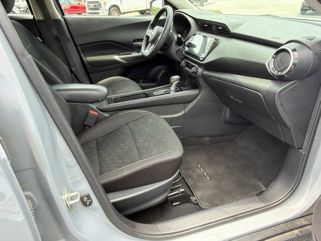 Used 2021 Nissan Kicks SV FWD image 13