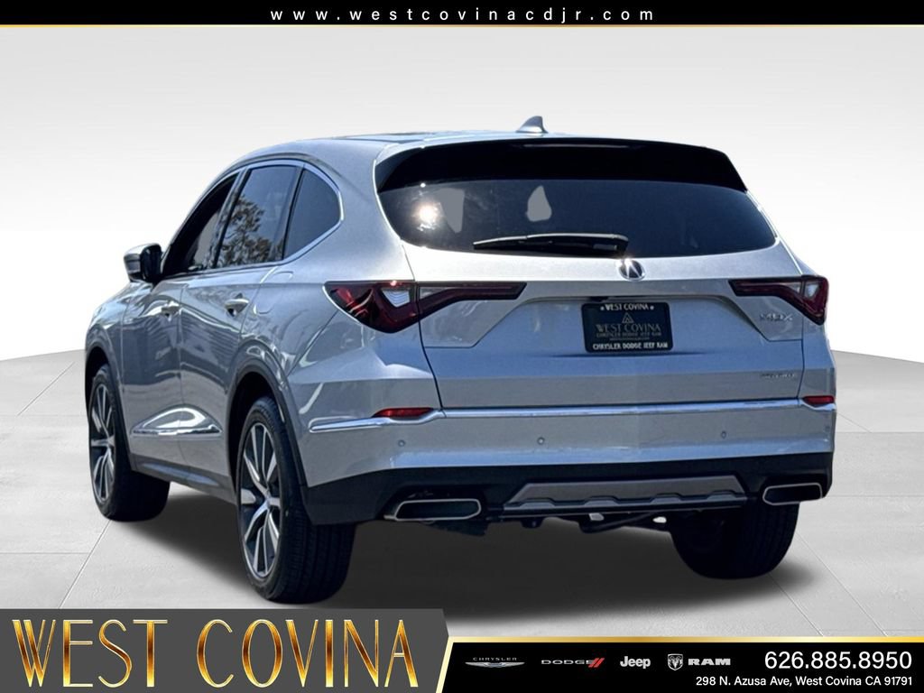 Used 2025 Acura MDX w/ Technology Package AWD/4WD image 8