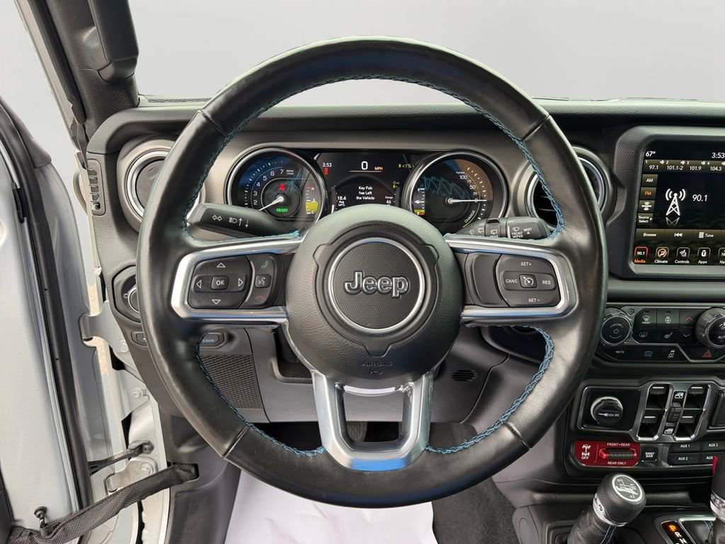 Used 2023 Jeep Wrangler Unlimited Rubicon 4xe w/ Cold Weather Group AWD/4WD image 19