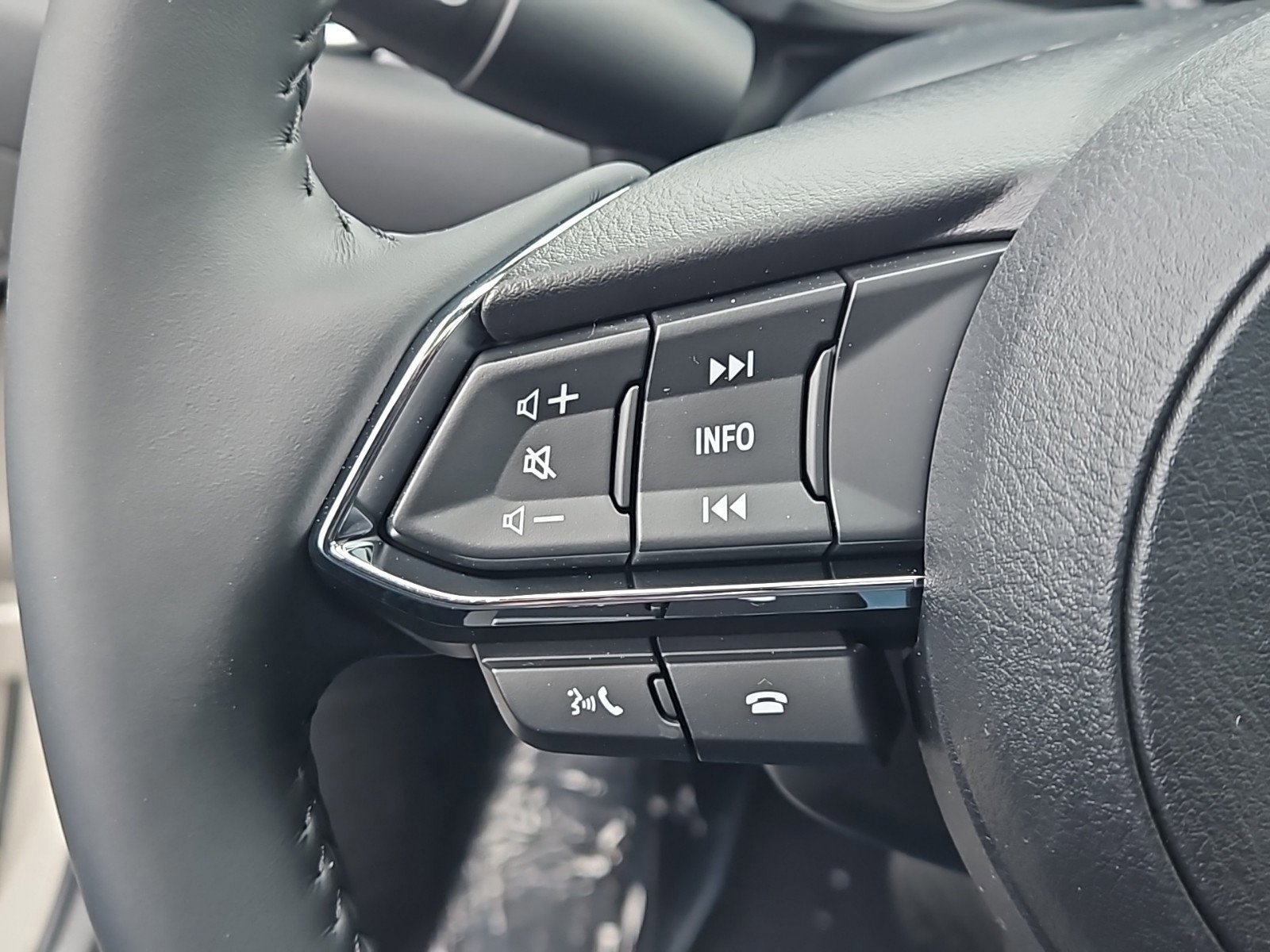 New 2025 MAZDA CX-5 AWD 2.5 S image 14