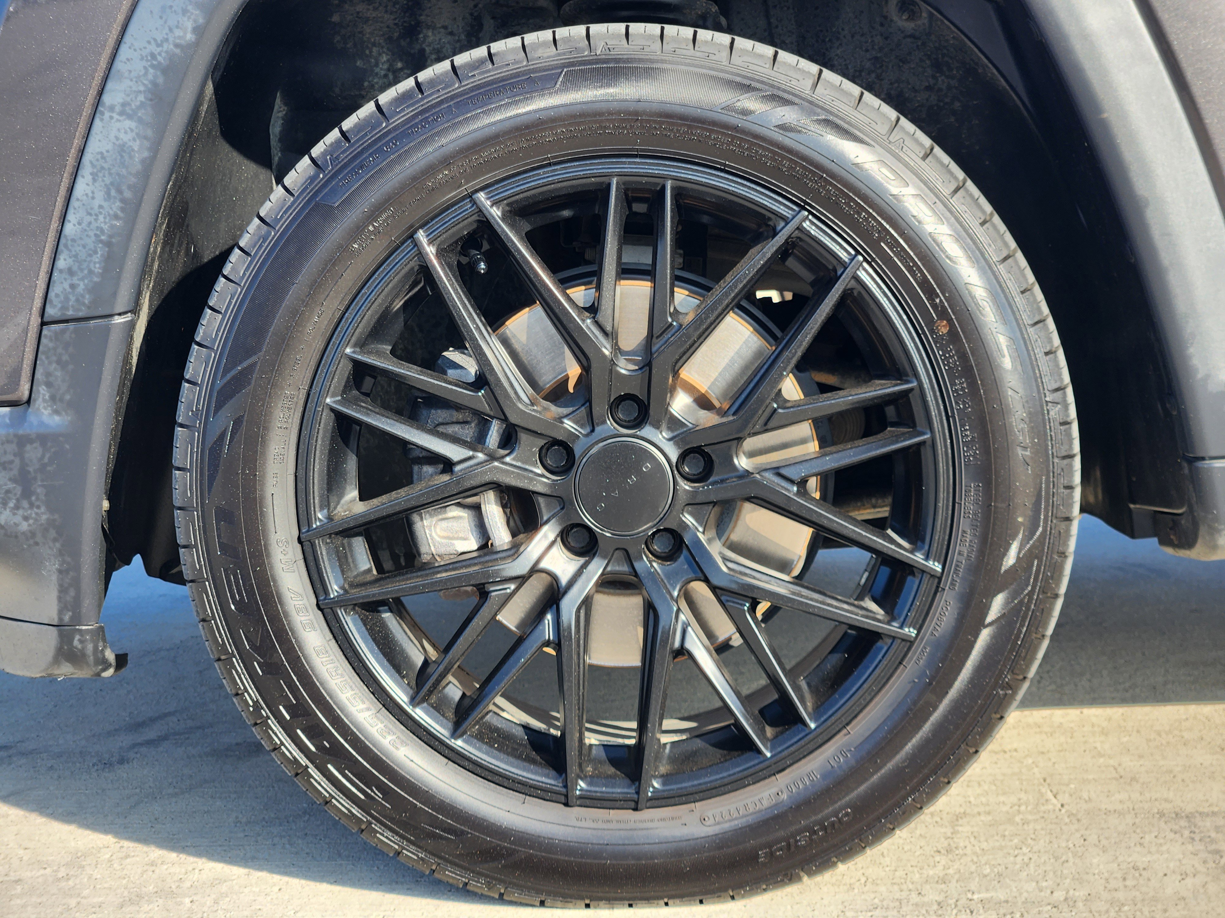 Used 2018 Jeep Compass Limited w/ Navigation Group image 11