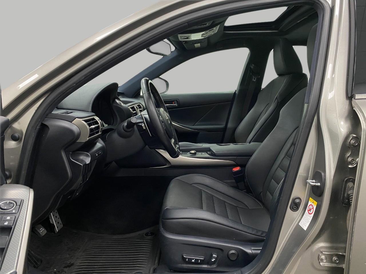 Used 2016 Lexus IS 350 AWD image 30