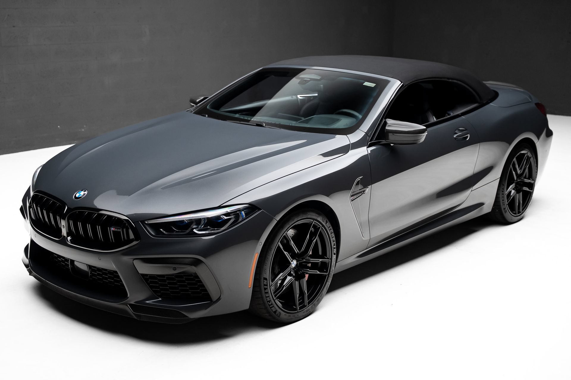 Used 2022 BMW M8 Competition w/ M Carbon Exterior Package AWD/4WD image 5