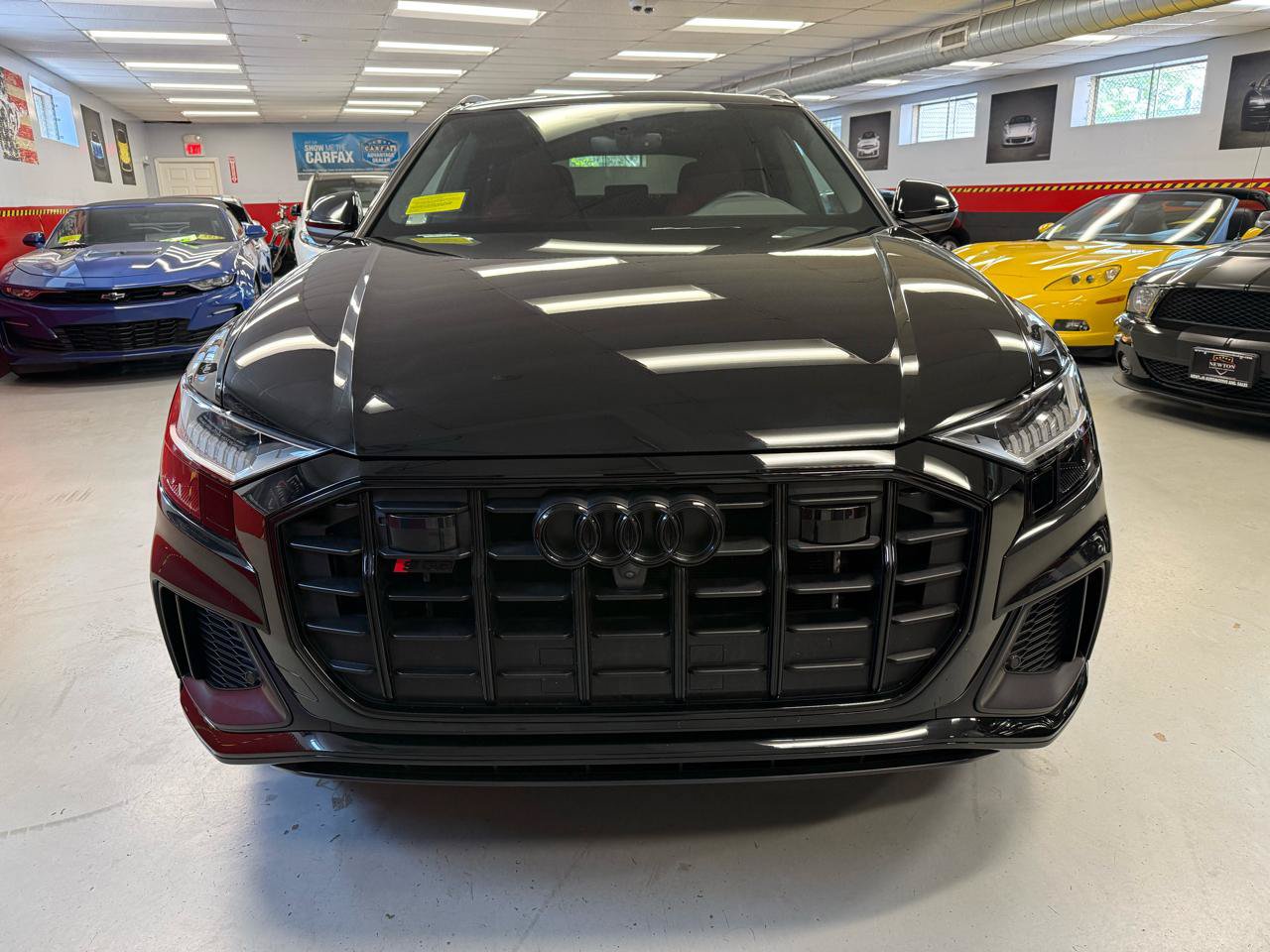 Used 2023 Audi SQ8 Premium Plus AWD/4WD image 2