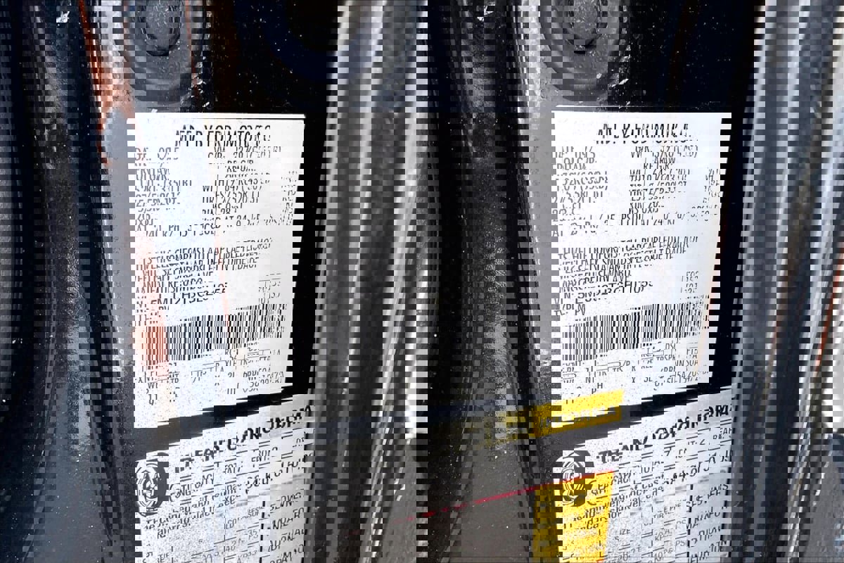 Used 2016 Lincoln Navigator Select image 35