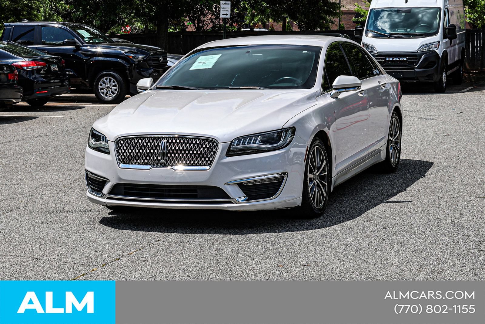 Used 2017 Lincoln MKZ Premiere FWD image 4