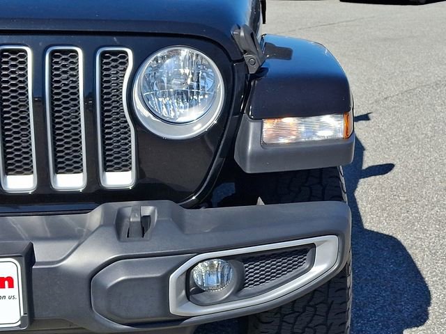 Used 2019 Jeep Wrangler Unlimited Sahara image 9