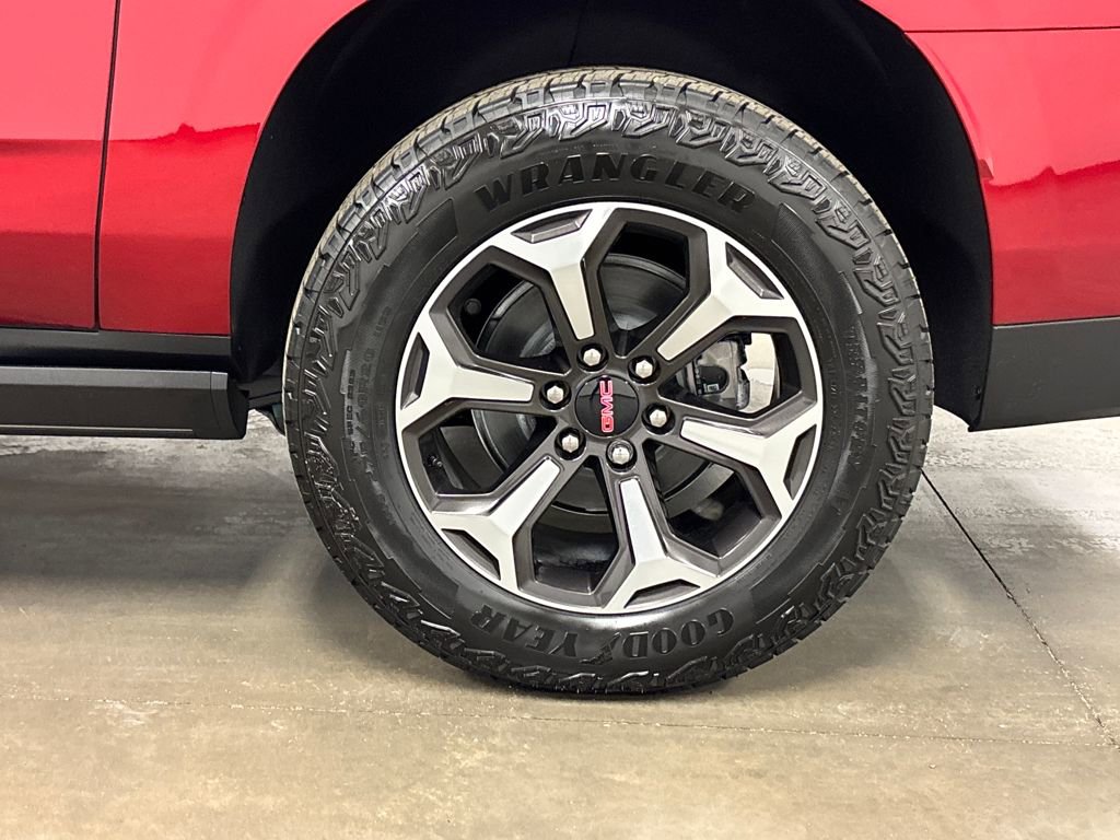 New 2026 GMC Yukon XL AT4 Ultimate w/ LPO, Floor Liner Package image 11