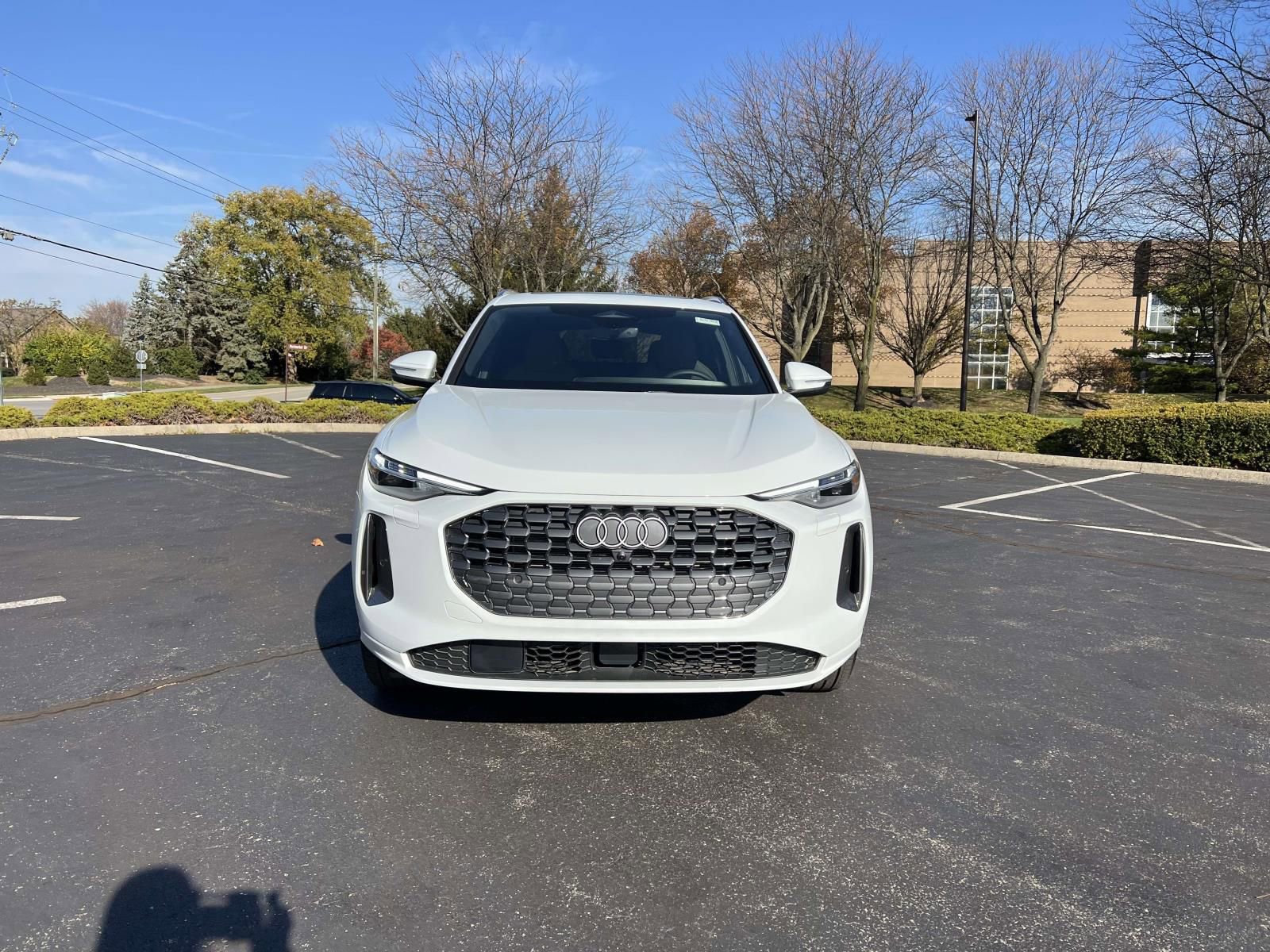 New 2025 Audi Q5 Premium Plus image 2