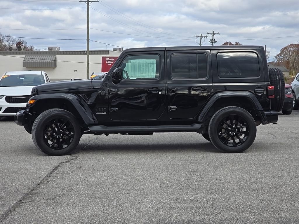 Used 2021 Jeep Wrangler Unlimited Sahara image 4