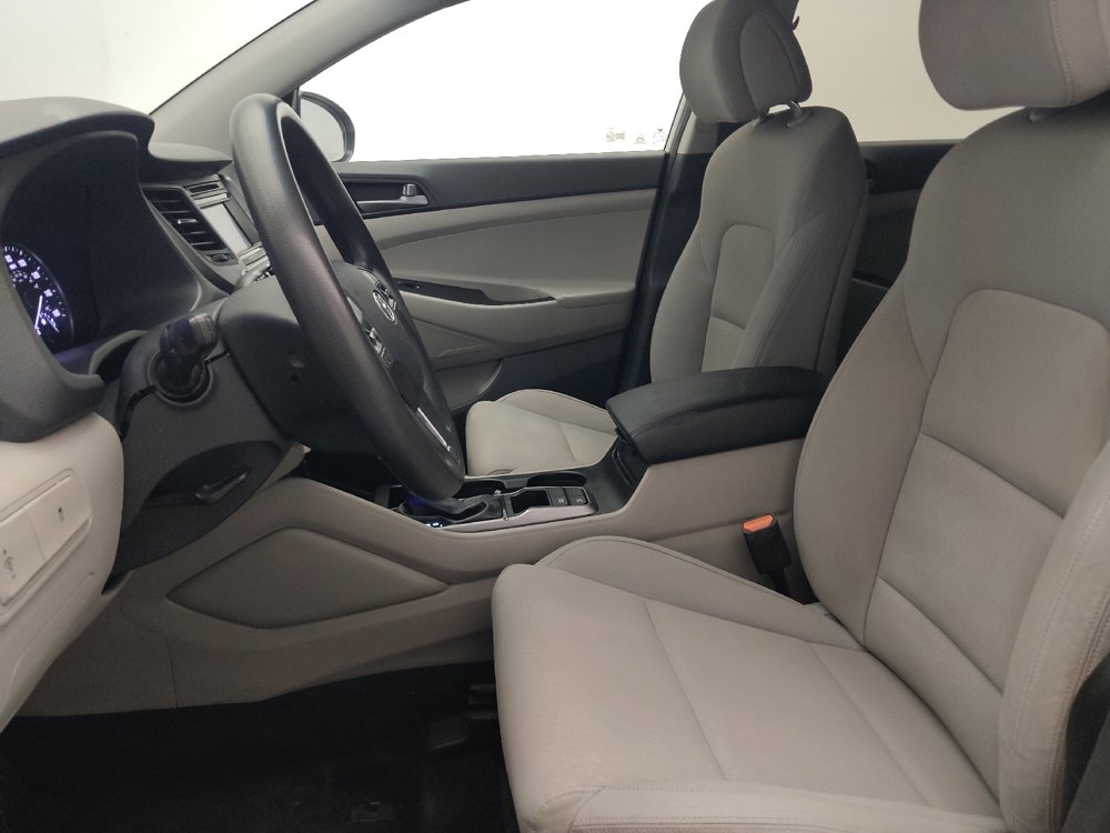 Used 2016 Hyundai Tucson SE w/ Option Group 02 FWD image 17