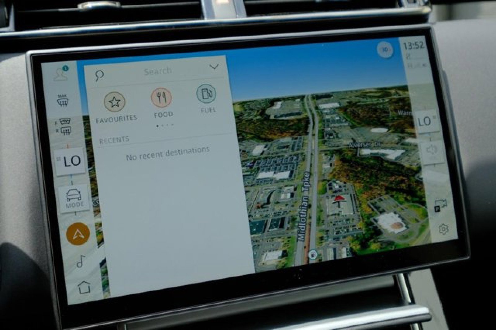 New 2025 Land Rover Range Rover Velar S image 23