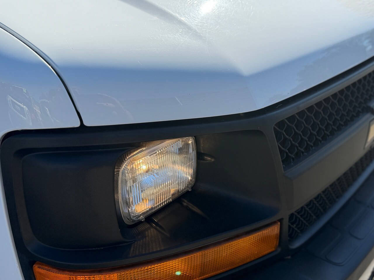 Used 2014 Chevrolet Express 2500 image 78