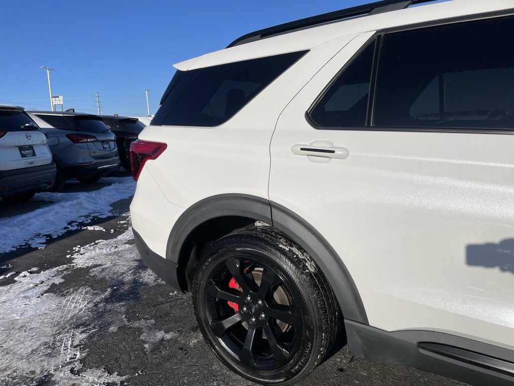 Used 2020 Ford Explorer ST w/ ST Street Pack image 44