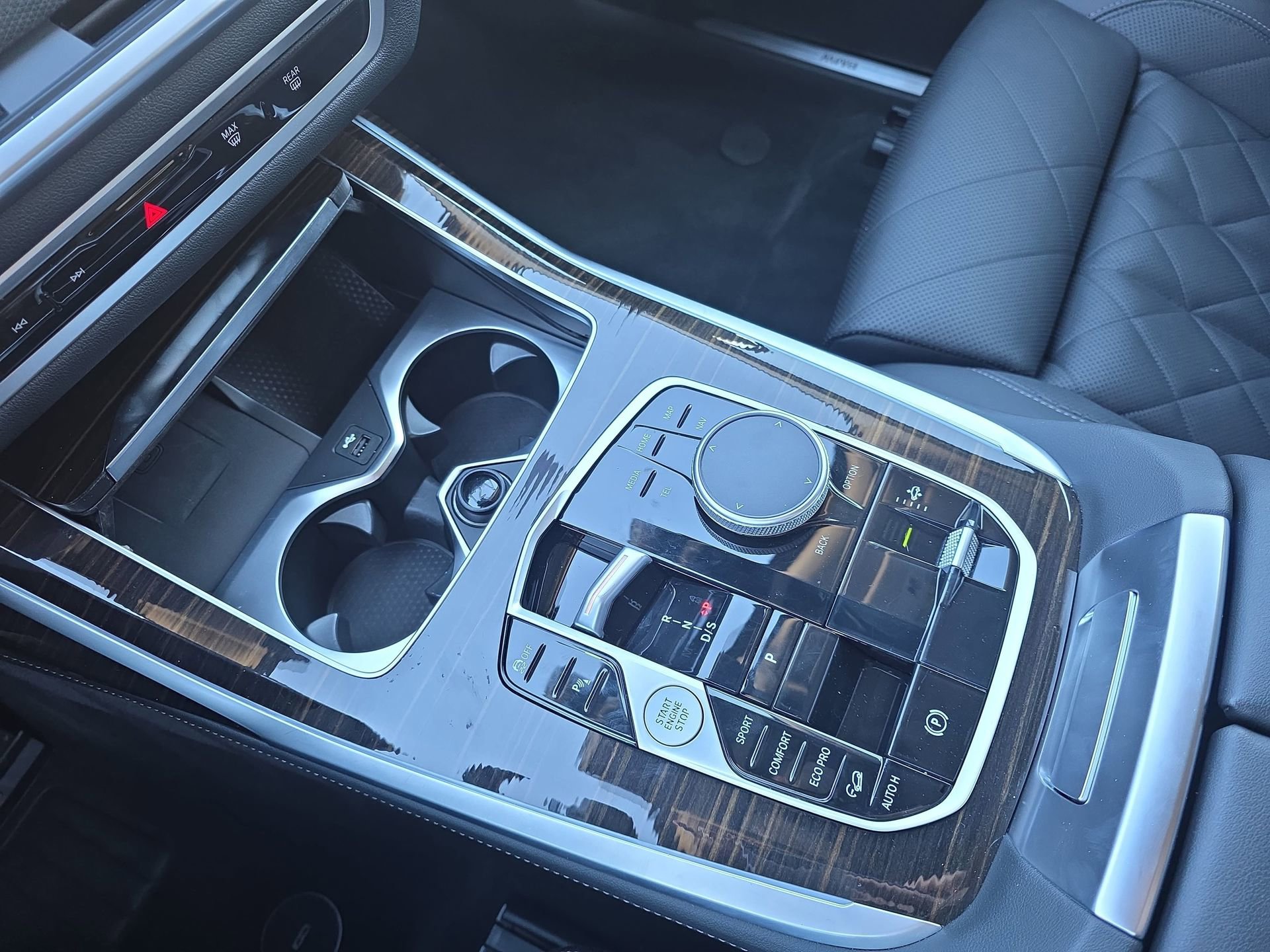 Used 2025 BMW X7 xDrive40i image 25