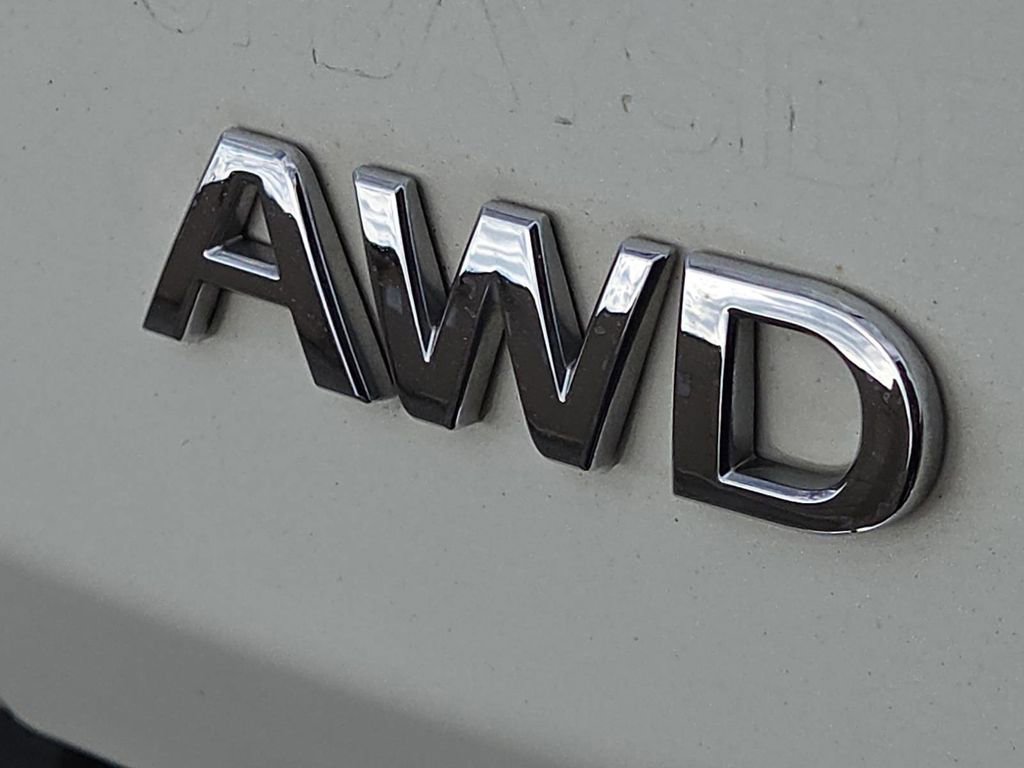 Used 2023 INFINITI QX60 Luxe AWD/4WD image 7