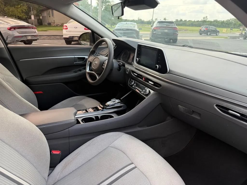 Used 2021 Hyundai Sonata SEL w/ Preferred Accessory Package FWD image 8