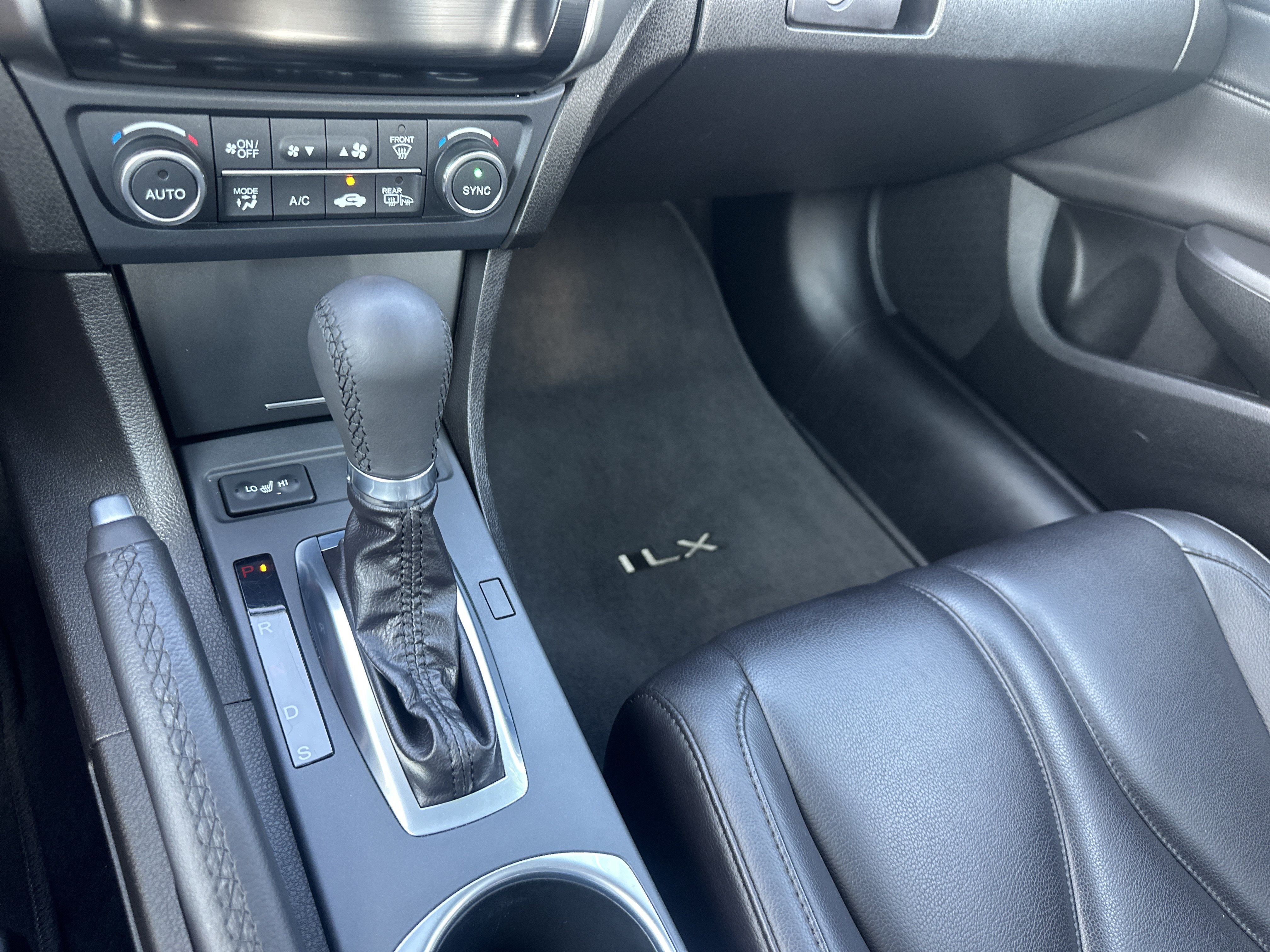Used 2020 Acura ILX FWD image 19