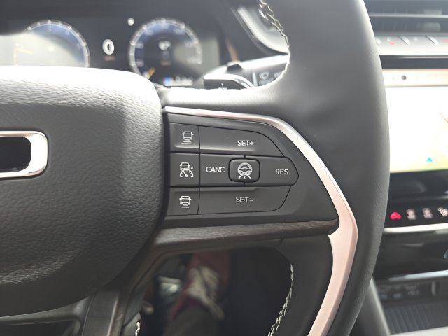 New 2026 Jeep Grand Cherokee L Limited AWD/4WD image 14