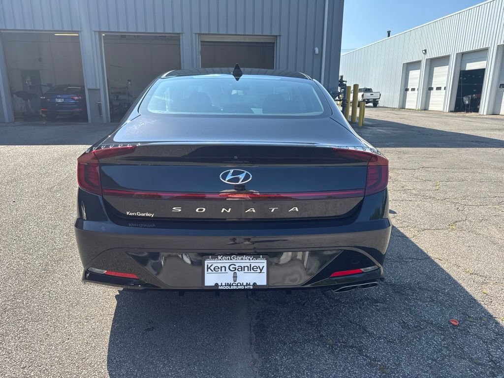Used 2023 Hyundai Sonata SEL FWD image 6