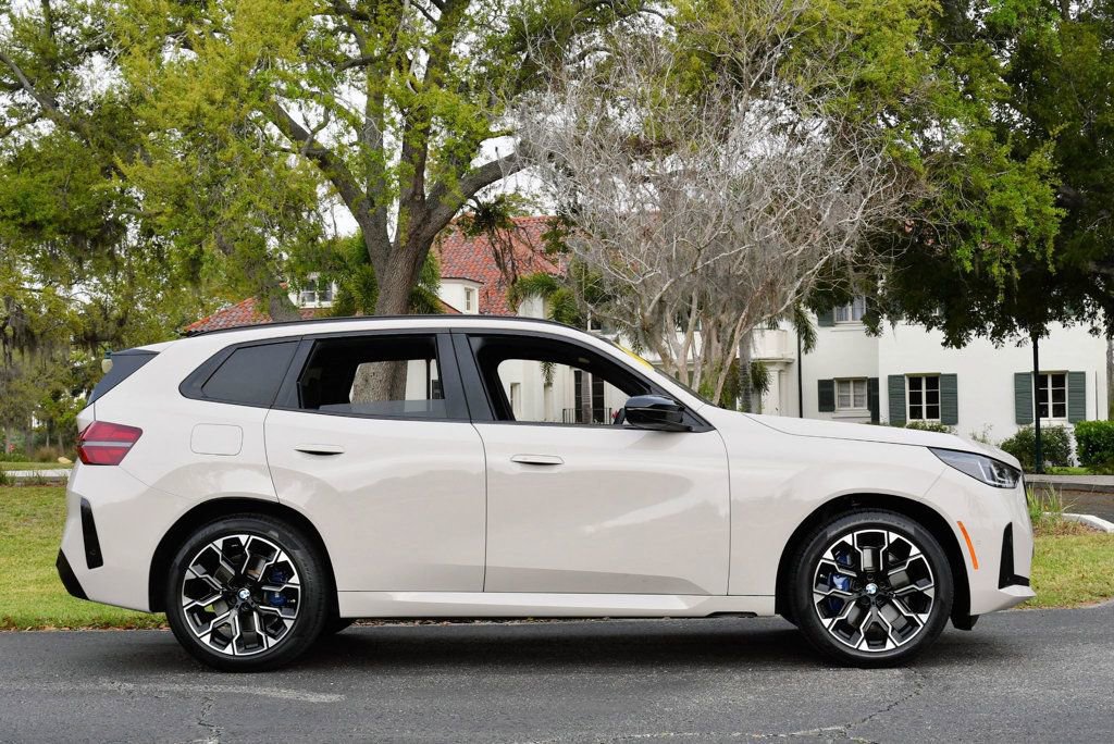 Used 2025 BMW X3 M50 w/ Premium Package image 7