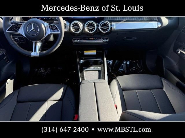 New 2026 Mercedes-Benz GLB 250 4MATIC image 8