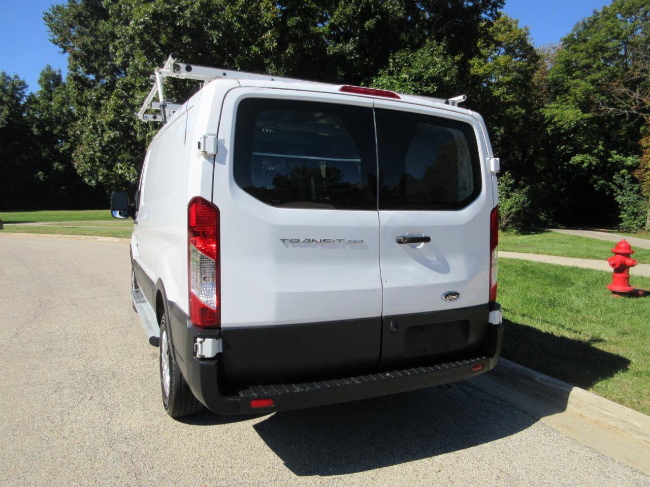 Used 2019 Ford Transit 250 130 Low Roof w/ Exterior Upgrade Package RWD image 25