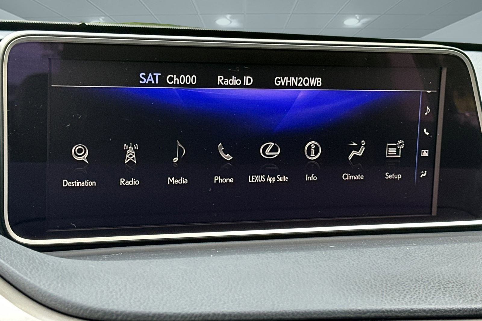 Used 2019 Lexus RX 450hL Premium image 23