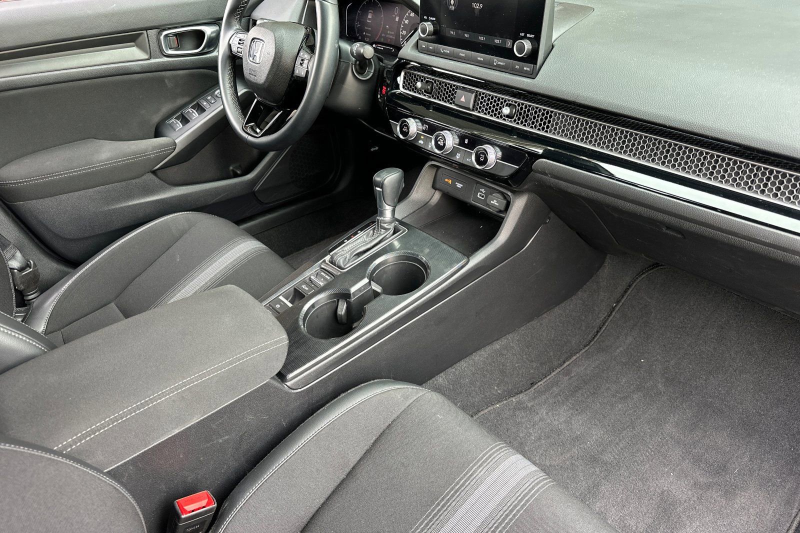 Used 2022 Honda Civic Sport image 13