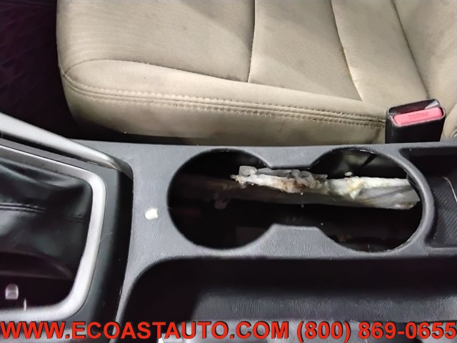 Used 2015 Hyundai Elantra SE w/ Option Group 02 FWD image 18