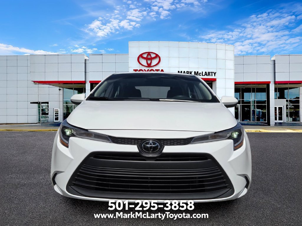 Used 2024 Toyota Corolla LE FWD image 8
