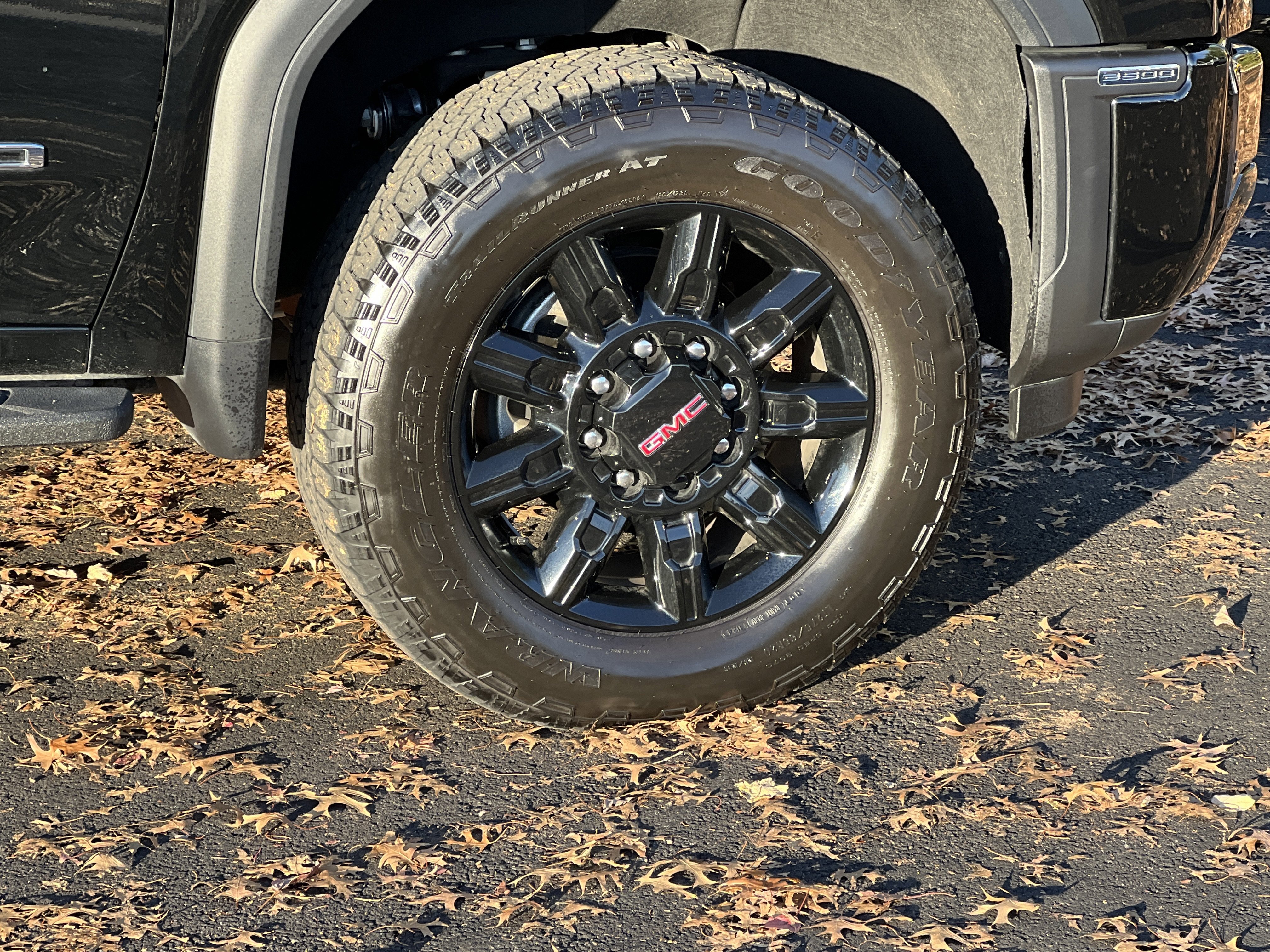 Certified 2024 GMC Sierra 2500 AT4 w/ AT4 Premium Plus Package image 13